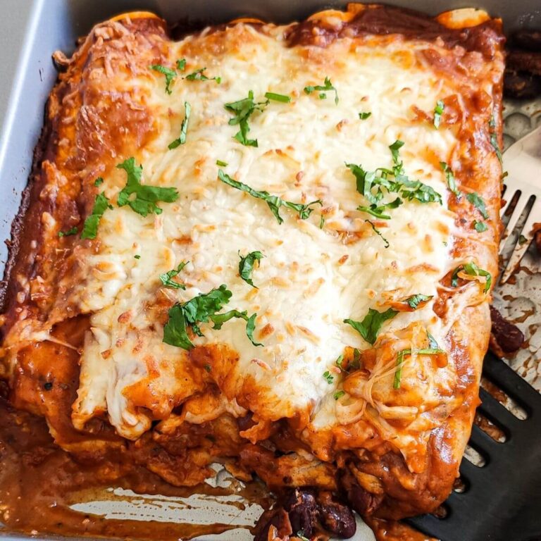 Vegetarian kidney bean enchiladas - with easy homemade sauce