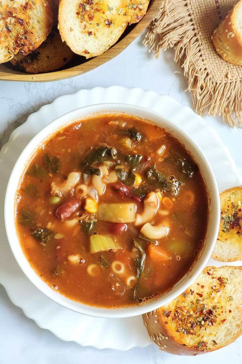 Vegan Minestrone soup | Vegetarian Minestrone soup | Minestrone soup