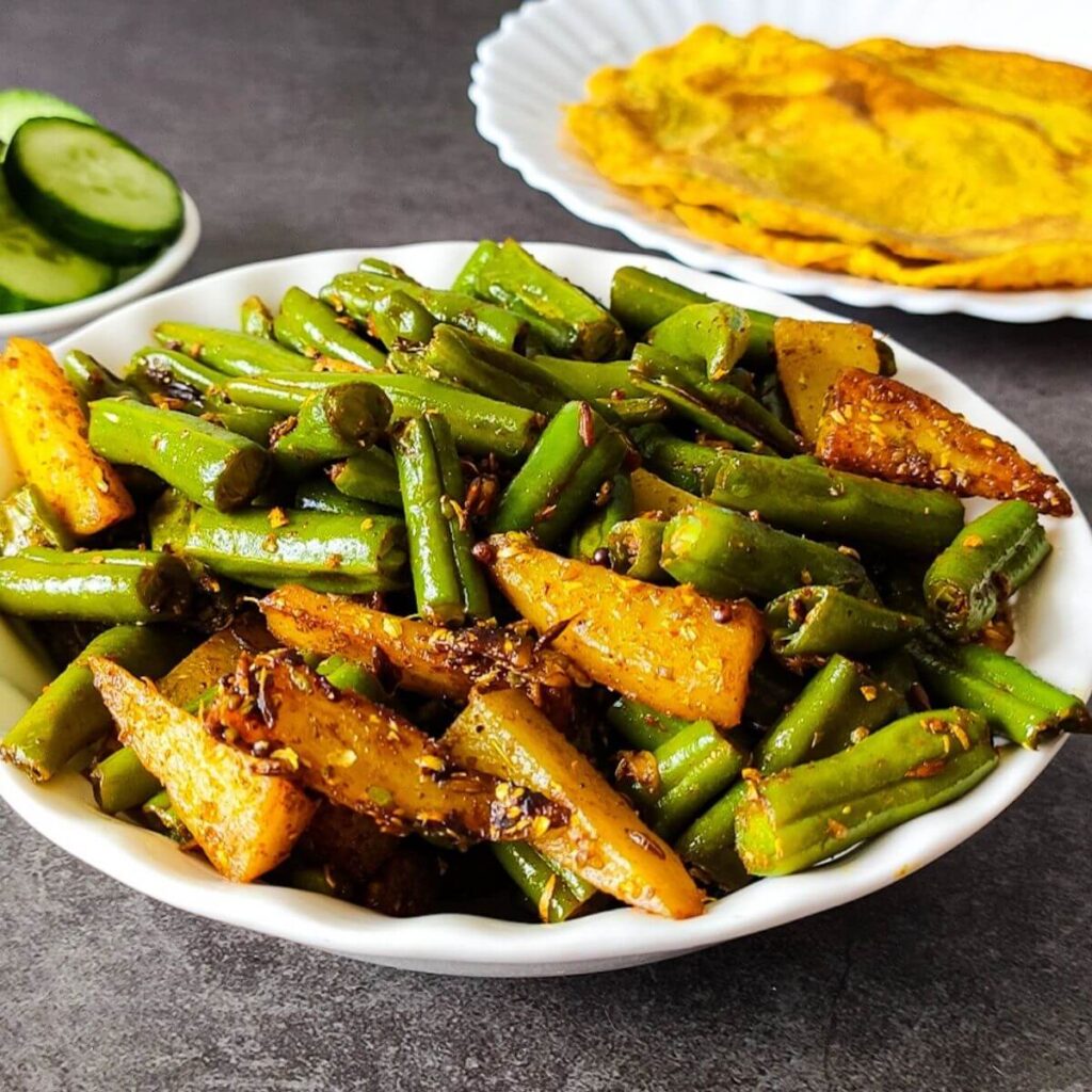 Aloo BeansIndian style green beans and potatoes