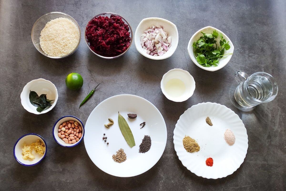 Ingredients required to make Beetroot rice