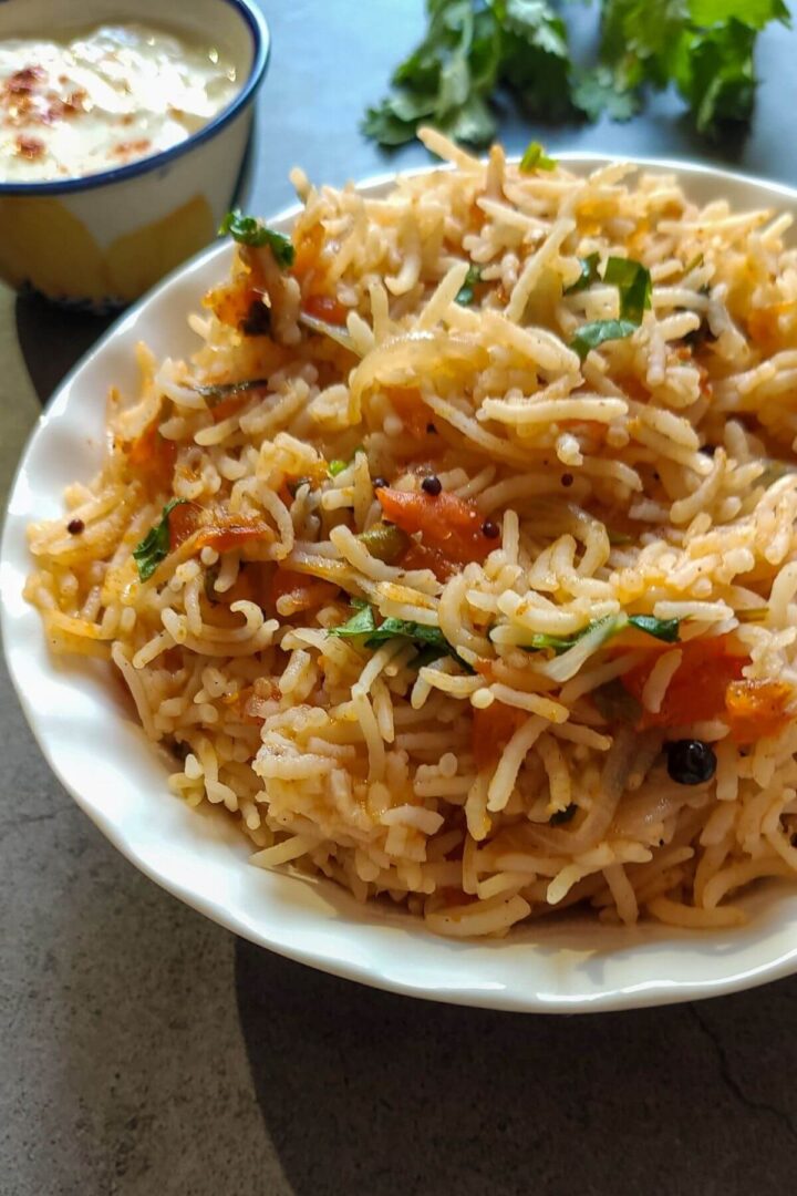 Tomato rice-Indian style - easy 30 minutes recipe