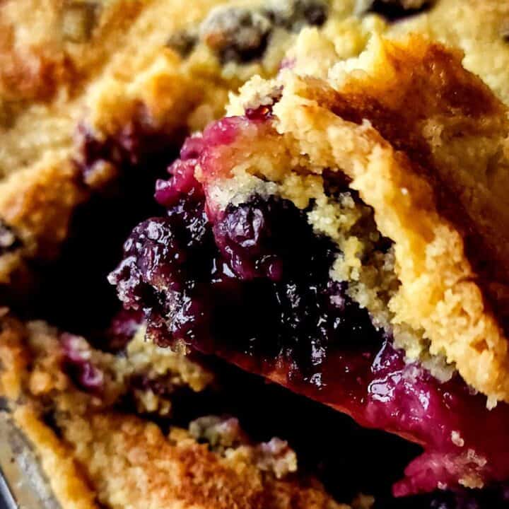 3 ingredients frozen berries cobbler with cake mix Greenbowl2soul