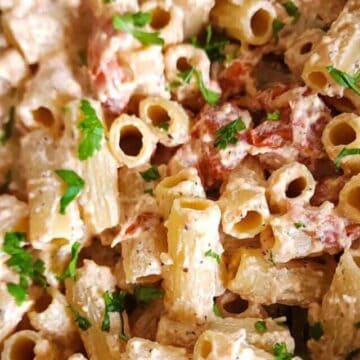 Close up shot of tomato ricotta pasta.